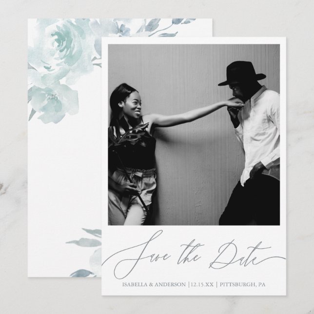 Delikates Blue Floral Calligraphy Foto Save The Date (Vorne/Hinten)