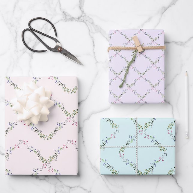 Delikates Blumenmuster zum Personalisieren Geschenkpapier Set (Vorderseite)