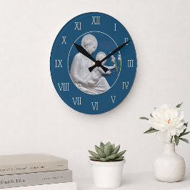 Della Robbia Madonna Child and Lilies Blue White Runde Wanduhr
