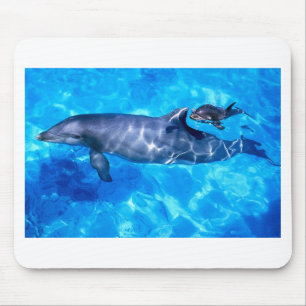 Delphin und Baby Mousepad
