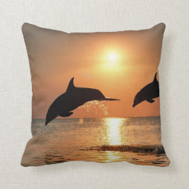Delphine by Sunset Kissen