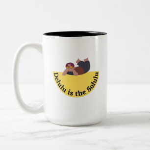 Delulu Ist das Solulu Lustiges Meme-Design Zweifarbige Tasse
