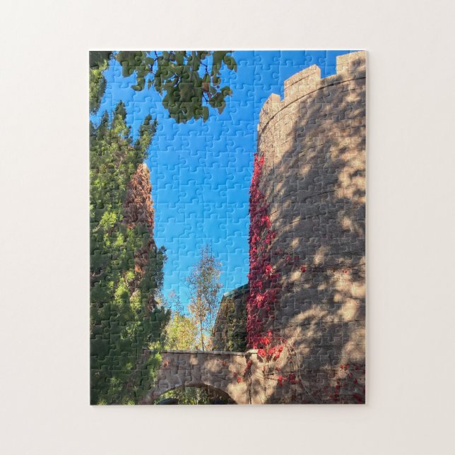 Dem Keep nähern (Vertikal)