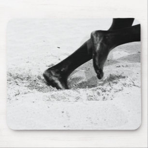 dem Sand ausgehen Mousepad