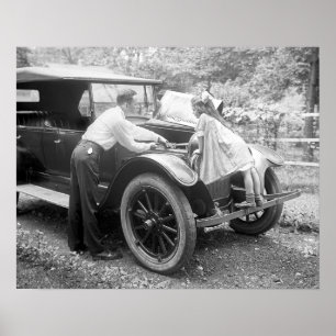Dem Vater helfen, 1923. Antikes Foto Poster