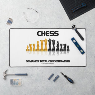 Demande d'échecs Concentration totale Jeu d'échecs