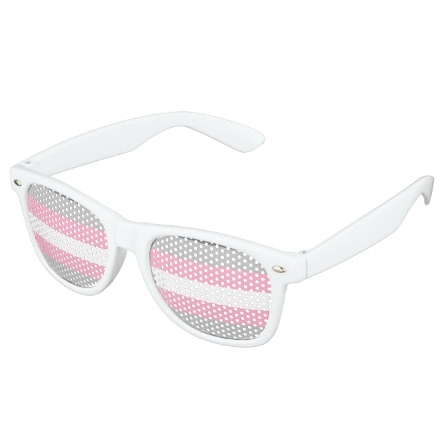 Demigirl Pride Flag Partybrille (Schrägansicht)