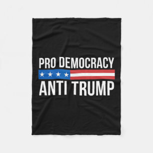Demokratie - Anti Trump - Fleecedecke