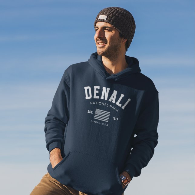 Denali National Park Alaska Forest Mountains view Hoodie (Von Creator hochgeladen)