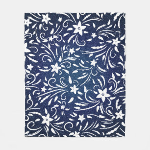 Denim Blooms: Hintergrundinformationen zu Blumenmu Fleecedecke