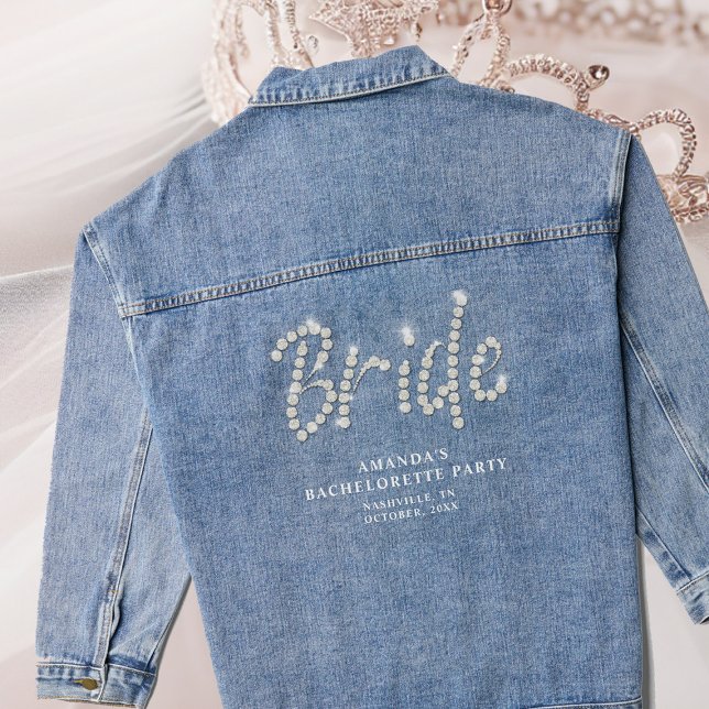 Denim et diamants Rhinestones Bride Bachelorette (personalized denim jacket bachelorette party bride rhinestones bling script blue white name elegant)