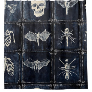 Denim Quilt mit Schädeln und Insekten Duschvorhang