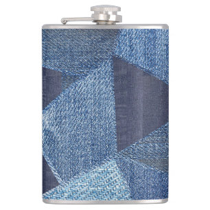 Denim Urban: Distressed Streifen-Patchwork. Flachmann