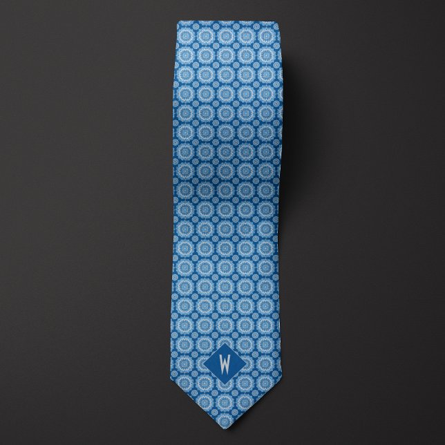 Denimblaues Mandala-Monogramm Krawatte (Von Creator hochgeladen)