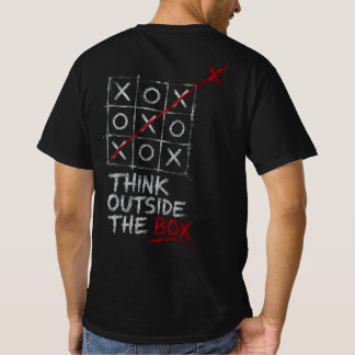 Denk außerhalb der Box Tic Tac Toe Motivations-T-S T-Shirt