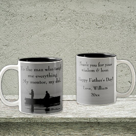 Denke an den Vater dieses Vatertags. Zweifarbige T Zweifarbige Tasse