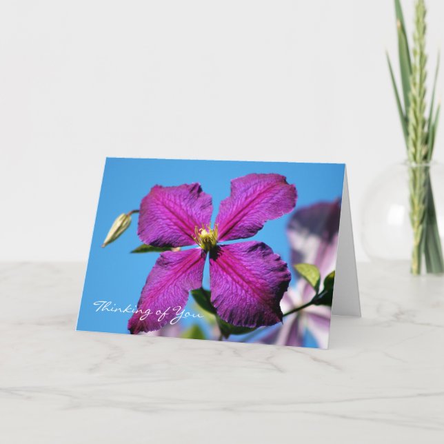 Denken Sie an Ihre Lila Clematis Grußkarte Karte (Vorderseite)