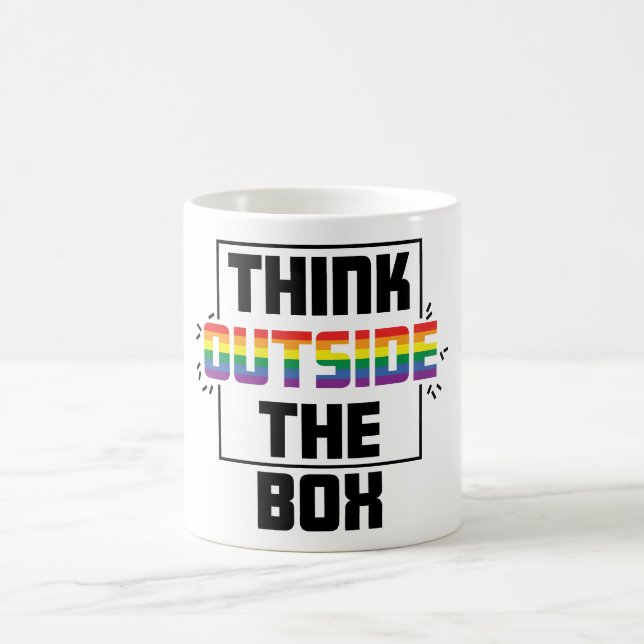 Denken Sie außerhalb der Box LGBTQIA+ Pride Tasse (Mittel)