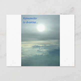 Denken Sie daran zu atmen Postkarte