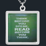 Denken Sie nach, bevor Sie weise Worte sagen Versilberte Kette<br><div class="desc">Denk nach,  bevor du sprichst. LESEN SIE,  bevor Sie denken. Weiche Worte zu leben,  indem sie auf einem grünen Mülleimer mit Büchern oben gemalt werden. Dies ist ein lustiges Sprichwort und ein großartiges Geschenk für jeden,  der etwas Inspiration im Leben oder Lieben zum Lesen braucht.</div>