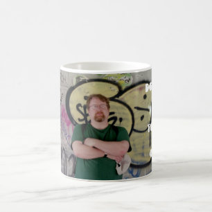 Denken Sie nicht einmal an das Berühren dieses Kaffeetasse