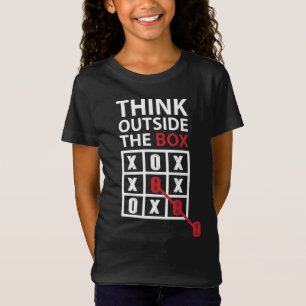 Denken Sie über den Kasten nach T-Shirt