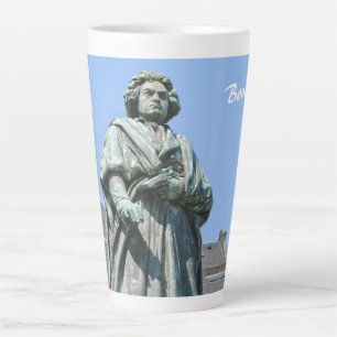 Denkmal von Ludwig van Beethoven in Bonn Milchtasse