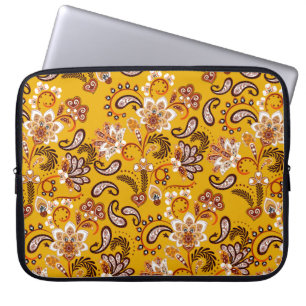 Dense blumengeschmückte Hand zeichnete Fantasy-Blu Laptopschutzhülle