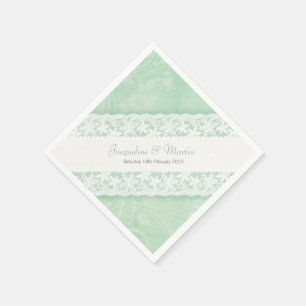 Dentelle blanche mariage sur serviettes en papier
