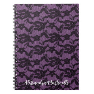 Dentelle Fleurie Noire sur Cahier Violet