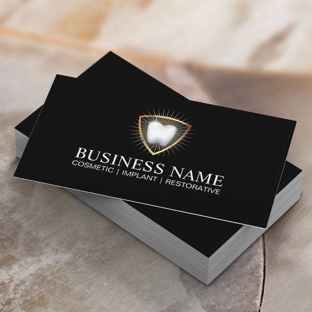 Dentin Royal Tooth Logo Modern Gold Dental Care Visitenkarte (Von Creator hochgeladen)