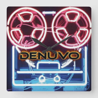 Denuvo Wall Clock Quadratische Wanduhr