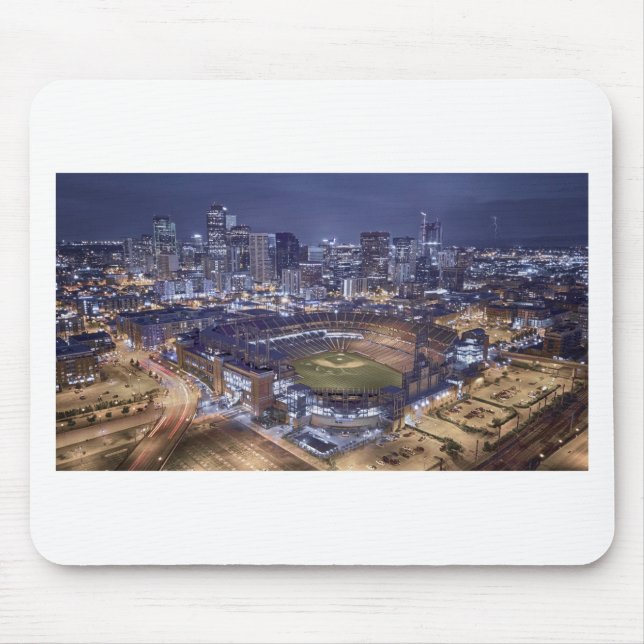 Denver City Skyline and Coors Field at Night Mousepad (Vorne)