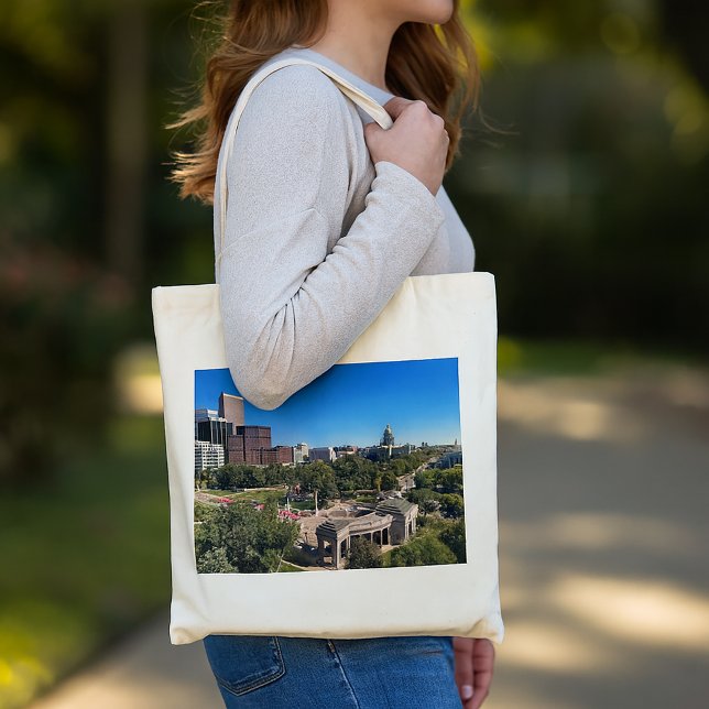 Denver Colorado Landscape Photo Tragetasche (A tote bag featuring a photograph of Denver, Colorado on a clear day.)