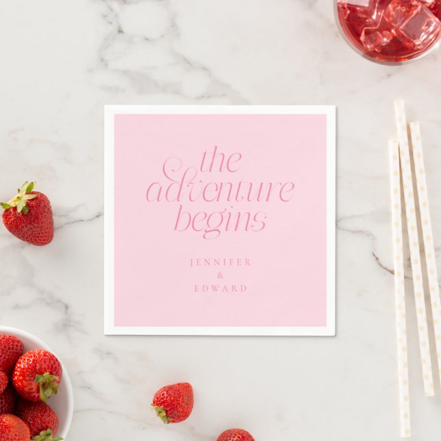 Der Abenteuer Beginn Pink Moderne Typografie Serviette (Beispiel)