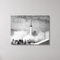 Der allererste Raketenstart am Cape Canaveral