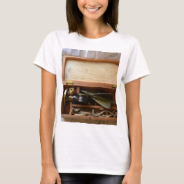 Der antike Klotz des Schiffs T-Shirt