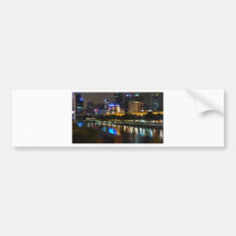 Der atemberaubende Yarra und MelbourneSkyline