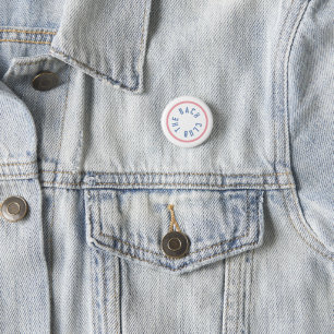 Der Bach Club Blaues Wappen Rosa Streifen Junggese Button