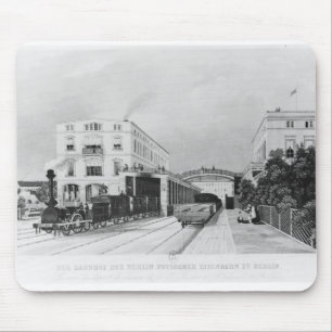 Der Bahnhof des Zugs Berlin-Potsdam Mousepad