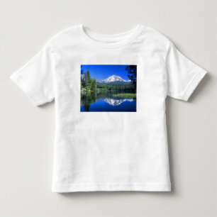 Der Berg Lassen erhebt sich über dem Manzanita-Se Kleinkind T-shirt