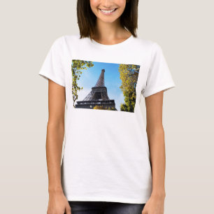 Der berühmte Eiffelturm in Paris, Frankreich T-Shirt