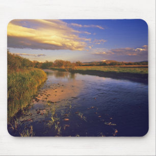 Der Big Hole River am letzten Licht in der Nähe vo Mousepad