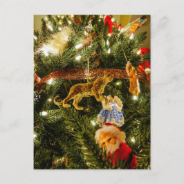 Der Blick auf den Weihnachtsbaum Feiertagspostkarte