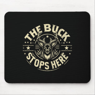 Der Buck hält hier auf der Jagd Mousepad