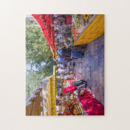 Der Cours Lafayette Market, Place Louis Blanc