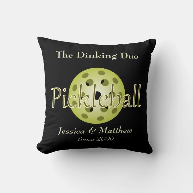 Der Dinking Duo Couple Pickleball Ball Kissen (Vorderseite)