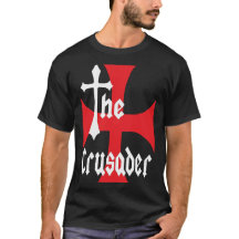 Der dunkle T - Shirt des Kreuzfahrers