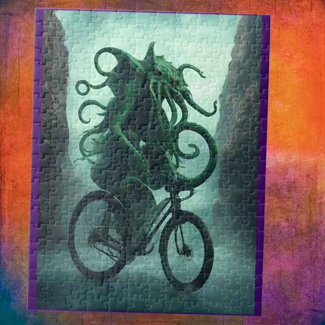 Der Eldritch-Radfahrer Cthulhu fährt ein Bike (Von Creator hochgeladen)