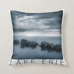Der Eriesee - Wolken und Felsen Kissen